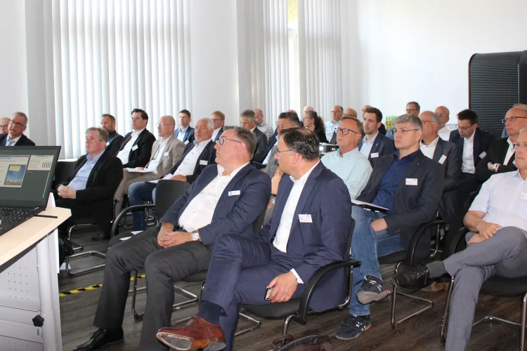 FVSB JMV 2023 - Teilnehmer 36 Teilnehmer aus 29 Mitgliedsunternehmen waren im Fachverband zur Jahresmitgliederversammlung gekommen.